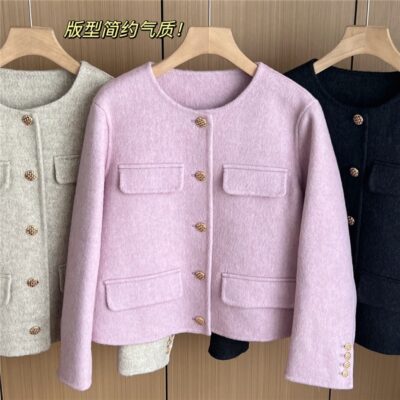 Chống mùa phúc lợi phong cách nước ngoài lông thỏ Angora 2 mặt thủ công len gió thơm Áo khoác len nữ thu đông SM0617W