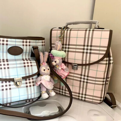 2023 phong cách đại học mới phong cách retro cổ điển tất cả phù hợp với ins ba lô blogger cặp đi học ba lô kẻ sọc túi nữ