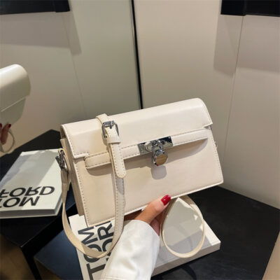 Minority túi vuông nhỏ đơn giản in lưới màu đỏ cùng phong cách 2023 túi đeo vai đơn mới Xu hướng thời trang nữ