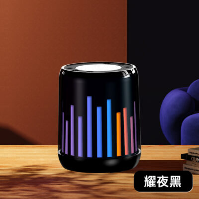 Loa bluetooth K song Nhà máy Yiwu ánh sáng đầy màu sắc loa siêu trầm micro không dây bầu không khí nhẹ Loa bluetooth K song TWS