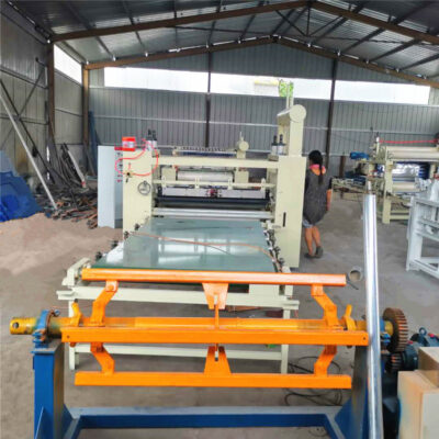 Cuộn dây máy cán tôn mạ kẽm Keo nóng chảy PUR thiết bị máy cán dập nóng thiết bị công ty liên kết cầu chì tự động