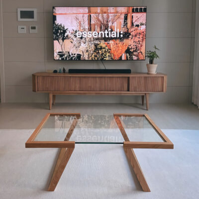 Phong cách Nhật Bản gỗ đặc kính cường lực trong suốt phòng khách hộ gia đình nhỏ bàn cà phê nghệ thuật hiện đại đơn giản bàn nhỏ đơn giản