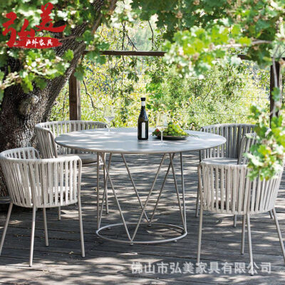 Bắc Âu Ngoài Trời Ghế Mây Bộ 3 Bộ Ban Công Bàn Ghế Mây Sân Vườn Giải Trí Cafe Bộ Bàn Ghế Sân Bàn Trà Nhỏ