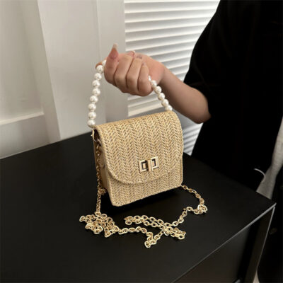 Cô gái làm túi dệt bằng rơm mới của Mori Xiaoqing vào mùa xuân này dệt chuỗi đeo vai Túi Messenger cô gái trái tim túi vuông nhỏ