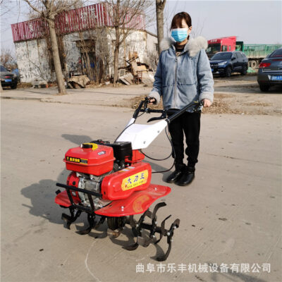 Máy xới nông nghiệp nhỏ đa chức năng quay tay máy làm đất nông nghiệp 188 máy đào bốn bánh