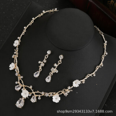 Phong Cách Hàn Quốc Đính Đá Zircon Vòng Cổ Cô Dâu Bán Chạy Nhất Amazon Nữ Hoàng Hợp Kim Vòng Cổ Bông Tai Cưới Bộ Ba Món Phụ Kiện