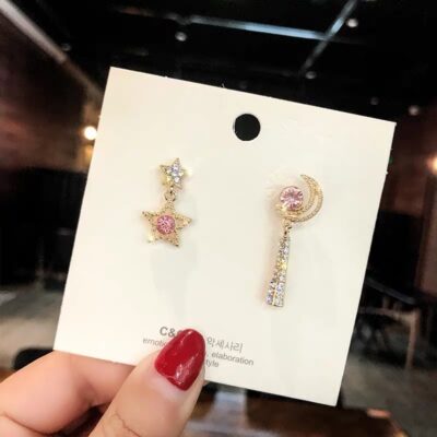 Hoa tai hàn quốc nữ lưới màu đỏ phù hợp với bông tai nhỏ sinh viên nữ bông tai tua rua rhinestone star moon bông tai trang sức nhỏ châu Âu và Mỹ