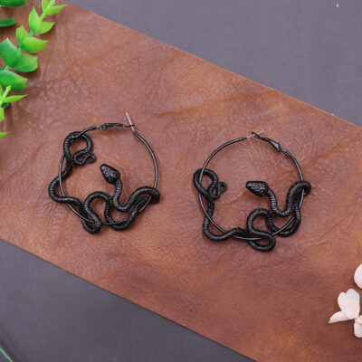 Châu Âu và Mỹ mới Châu Âu và Mỹ bông tai con rắn lưới mô hình vụ nổ màu đỏ phóng đại bông tai rồng retro khí chất sáng tạo bông tai nhẫn