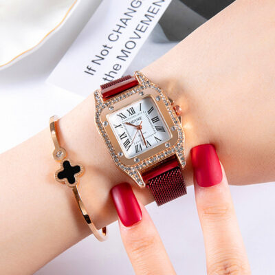 Xuyên Biên Giới Nổ Vuông Nam Châm Đồng Hồ Nữ Trực Tiếp Bán Kim Cương Xu Hướng Retro Nhỏ Hình Vuông Đồng Hồ Nữ Bán Buôn