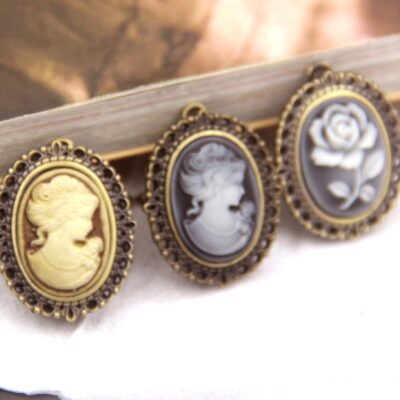 Hoa hồng làm đẹp đầu chân dung phụ nữ đồng hồ bỏ túi đồng hồ vòng cổ/đồng hồ dây chuyền áo len/phụ nữ treo đồng hồ dây chuyền dài nhà máy bán trực tiếp