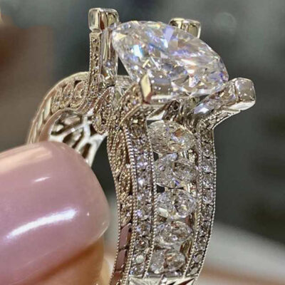 Sanjie Thời trang nữ Châu Âu và Châu Mỹ Đề xuất đính hôn Flash Nhẫn kim cương xuyên biên giới Nhà sản xuất nhẫn Zircon bán chạy nhất