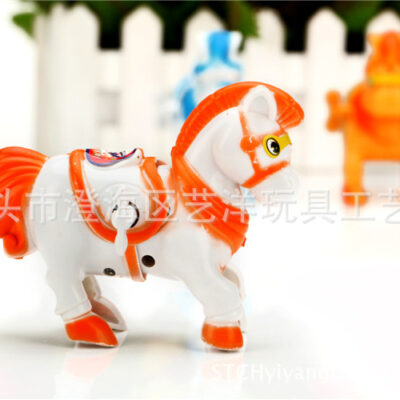 Các nhà sản xuất đồ chơi lên dây cót cung cấp đồ chơi ngựa lên dây cót gian hàng đường phố đồ chơi nhỏ gian hàng ngựa lên dây cót sản phẩm bán chạy