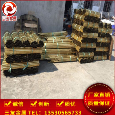 Nhà sản xuất nguồn sản xuất ống đồng thau H63 có thể thực hiện cắt ống mao dẫn bằng đồng thau tròn / vuông / phẳng bằng đồng thau 1 * 0,1