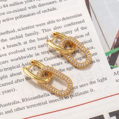 Thời Trang Châu Âu Và Châu Mỹ Bông Tai Zircon Dát Vàng 18K Hình Học Rỗng Cá Tính Hình Chữ Nhật Bông Tai Ins Phong Cách Bông Tai Nữ Bán Buôn