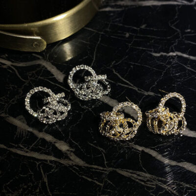 Bông tai hình tròn đính đá nhân tạo quyến rũ cao cấp s925 năm mới hợp thời trang Hàn Quốc Khí chất lưới đỏ bông tai trang sức tai