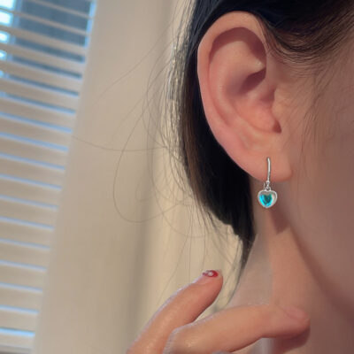 Gumao Ning Nhiều Màu Sắc Gradient Đá Mặt Trăng Trái Tim Móc Tai Gió Băng Giá Nữ Phiên Bản Hàn Quốc Đá Quý Cực Quang Đào Bông Tai Hình Trái Tim