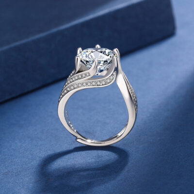 Nhẫn kim cương Moissanite giả zircon 5 carat mới không in chữ Các nhà sản xuất nhẫn cưới nam nữ sang trọng cao cấp cung cấp sỉ