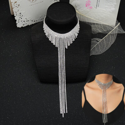 Châu Âu và Mỹ nhẹ thời trang sang trọng pha lê vòng cổ choker nữ đầy kim cương tua vòng cổ gợi cảm phóng đại dây chuyền xương quai xanh dài
