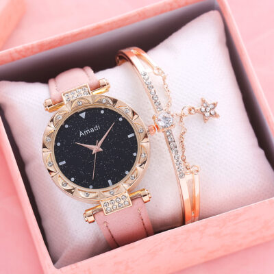 Sản phẩm thoát nước Đông Nam Á lưới bầu trời đầy sao đỏ đồng hồ nữ Douyin cùng bộ quà tặng đồng hồ đeo tay