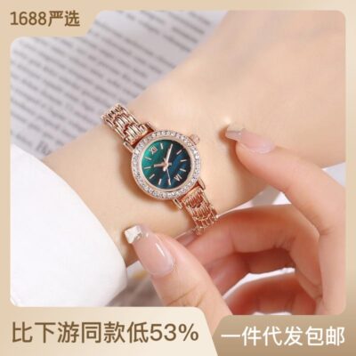 Douyin phát sóng trực tiếp Xiaohongshu đồng hồ vàng nhỏ bán chạy đồng hồ đeo tay nữ mặt số nhỏ tinh tế ánh sáng mặt số xà cừ sang trọng