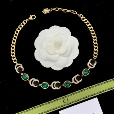 Mới của Gujia khảm kim cương giả chữ cái Tiếng Anh đôi G xoắn mảnh dây chuyền tính khí cao cấp nhẹ sang trọng vòng cổ bằng đồng thau nữ