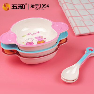 Bộ đồ ăn Melamine bát ăn cho bé hình heo trang chống rơi hộ gia đình cho bé bát ăn dặm cơm dán chống bỏng Bộ đồ ăn trẻ em hai tai