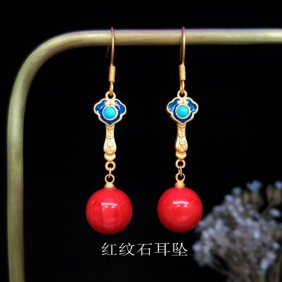 Internet người nổi tiếng truyền hình trực tiếp cung cấp men màu thủ công bông tai cổ xưa dát vàng giả hoa văn màu đỏ bóng bông tai cổ tích bông tai gió