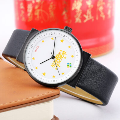 Đồng hồ đeo tay quà tặng thắt lưng tùy chỉnh hàng loạt nhỏ đơn giản cổ điển hình tròn quốc triều cho nam và nữ