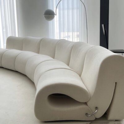 YIYUAN 2023 Sản phẩm mới Dòng năm mươi sáu độ Sofa sóng nước Sofa vải lanh cong nhẹ sang trọng của Ý