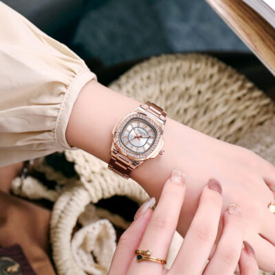 Douyin Kuaishou Live Đồng hồ nữ thời trang thanh lịch Dây thép Vòng đeo tay Đồng hồ Mặt vuông Đồng hồ kim cương Nữ
