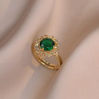 Nhẫn nữ hốc cao cấp ánh sáng sang trọng không phai màu thiết kế cá tính in gió ngọc lục bảo trang sức kim cương trang sức bán buôn