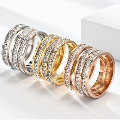 Nhẫn thép không gỉ kim cương vuông một hàng quốc tế Âu Mỹ Douyin bán buôn cùng phong cách cặp đôi trang sức bằng thép titan đầy sao