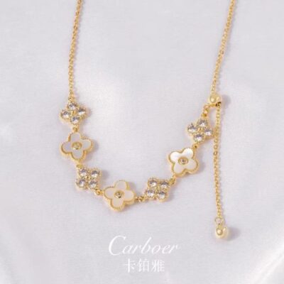 Douyin cùng phong cách có thể được kéo vi khảm zircon vòng cổ cỏ bốn lá khí chất ánh sáng thiết kế sang trọng cảm giác lưới chuỗi cổ màu đỏ chuỗi xương đòn