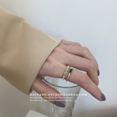 Phong cách Hàn Quốc ánh sáng sang trọng cao cấp tinh tế hốc ngọc lục bảo trong viên kim cương vuông nhẫn mở hai lớp hợp thời trang dành cho nữ ý nghĩa thiết kế