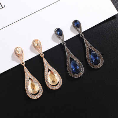 Châu Âu và Mỹ trang sức hợp thời trang xuyên biên giới đính đá hình giọt nước dài bông tai cô dâu cá tính nữ phóng đại bông tai thời trang