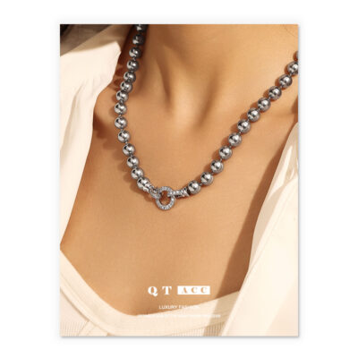 Mạ đồng thau mạ rhodium phong cách thời trang Âu Mỹ thực sự sợi gai dầu màu xám bạc Shijia ngọc trai zircon khóa vòng cổ tôn tạo
