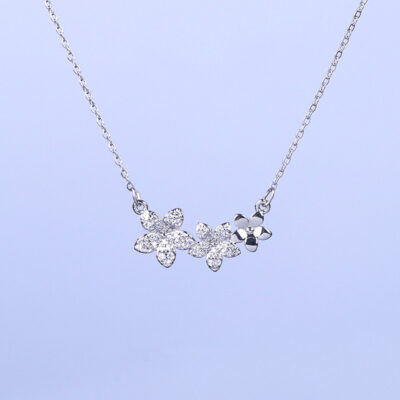 Vòng cổ hoa Zircon Ánh sáng dành cho nữ Thiết kế thích hợp sang trọng Cảm giác ngọt ngào Vòng cổ hoa nhỏ Thép titan Tính khí Chuỗi xương đòn gió lạnh