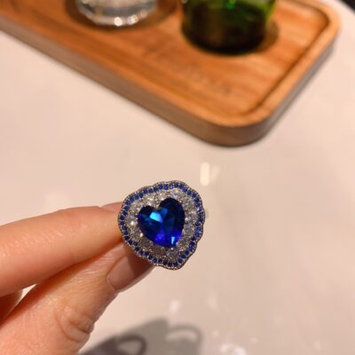 Zhuang Shengsheng Trang Sức Châu Âu và Mỹ Tính Khí Trang Sức Nữ Retro Vòng Nhiều Màu Sắc Kho Báu Nhẫn Tình Yêu 10*10 Bán Buôn