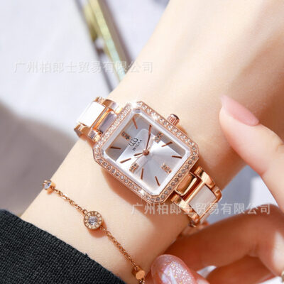 wiilaa Douyin Đồng hồ thạch anh nổ Đồng hồ đeo tay nữ bằng gốm chống thấm nước đơn giản Đồng hồ đeo tay sang trọng nhẹ Một thế hệ
