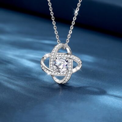 s925 sterling bạc vòng cổ cỏ bốn lá xuyên biên giới thương mại nước ngoài xoay đầy đủ kim cương zircon mặt dây chuyền Các nhà sản xuất vòng cổ châu Âu và Mỹ cung cấp trực tiếp