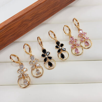 Thương mại điện tử xuyên biên giới dành riêng cho thời trang Âu Mỹ Hoa tai cô gái CV hoa tai bông tai zircon đồng siêu nhỏ bông tai bán buôn mới