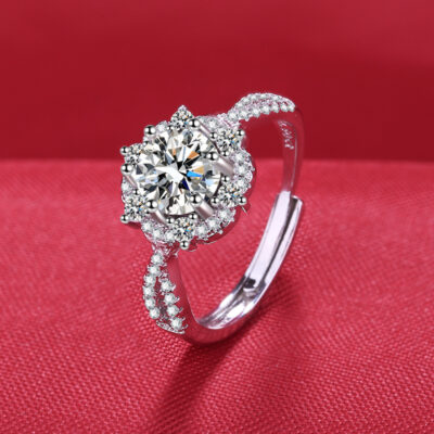 Trực tiếp Moissanite Tám trái tim và Tám mũi tên Ngôi sao Giữ chiếc nhẫn mặt trăng Hoa nữ Bức tường mới Sáu móng vuốt Đề xuất Nhẫn kim cương Nhà sản xuất Bán buôn