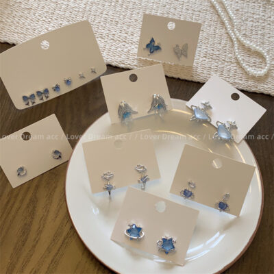 Phiên bản Hàn Quốc màu xanh tình yêu bông tai ngôi sao năm cánh nơ đính đá bông tai ngọt ngào và đa năng bông tai đi làm thời trang cho nữ