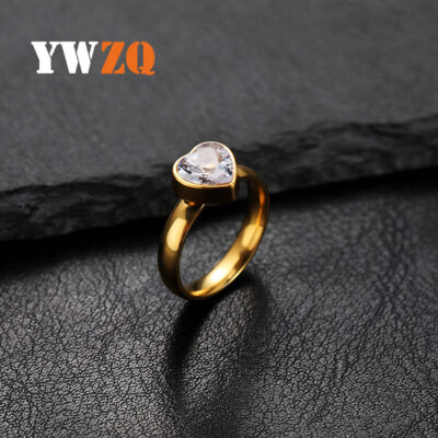 Phiên bản Hàn Quốc xuyên biên giới của trang sức thép không gỉ tinh xảo tấm hàn ba chiều khảm kim cương tình yêu lớn và nhỏ nhẫn thép titan nhà sản xuất nữ