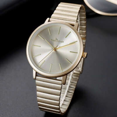 Nhà sản xuất giao ngay nguồn hàng sỉ xuyên biên giới đồng hồ nữ phun xăng đơn giản macaron nhiều màu chống nước đồng hồ nữ tùy biến