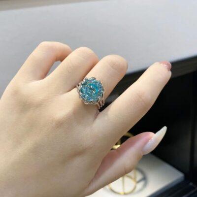 Mô phỏng cung cấp trực tiếp Nhẫn kim cương xanh lục Paraiba pt950 tám trái tim và tám mũi tên nhẫn mở kho báu màu kim cương carbon cao