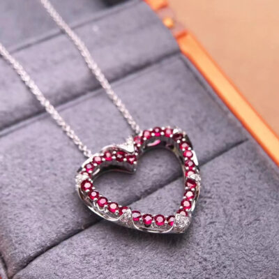 Lựu Đỏ Đính Đá Zircon Tình Yêu Mới Vòng Cổ Nữ Tính Mặt Dây Chuyền Đa Năng Xương Đòn Dây Chuyền Ruby Khí Quyển Thời Trang Bán Buôn
