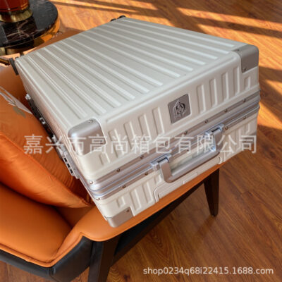 Khung nhôm xe đẩy vali nam 24 inch bánh xe đa năng vali nữ ins lưới đỏ 26 vali mật khẩu nội trú sinh viên