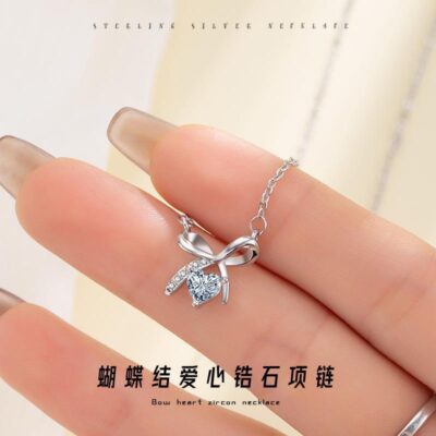 Vòng cổ zircon hình trái tim nơ mới của Qianhong nữ ngọt ngào ins ánh sáng thích hợp sang trọng thiết kế cao cấp dây chuyền xương đòn
