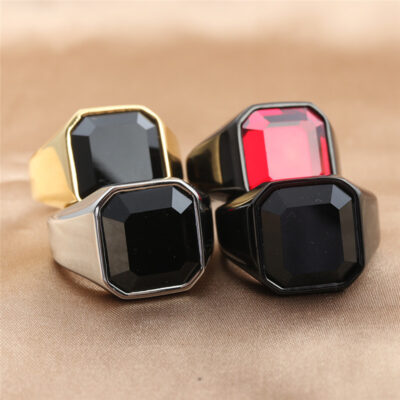 Châu Âu và Châu Mỹ trang sức thép titan nhiều màu nhẫn đá quý phong cách retro hợp thời trang nam cá tính Punk nhẫn đá thép không gỉ 24060